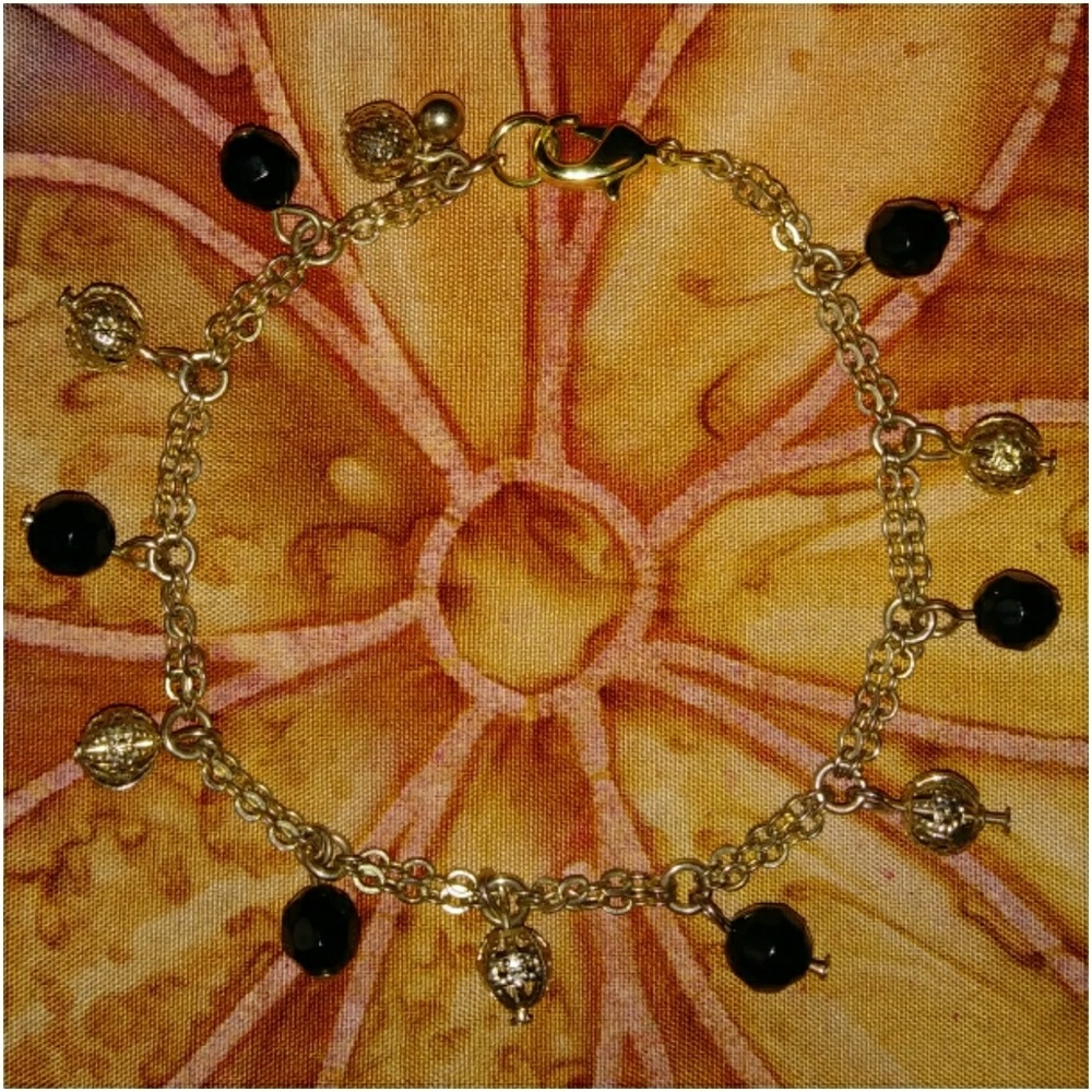 🌼Gold Tone Bracelet